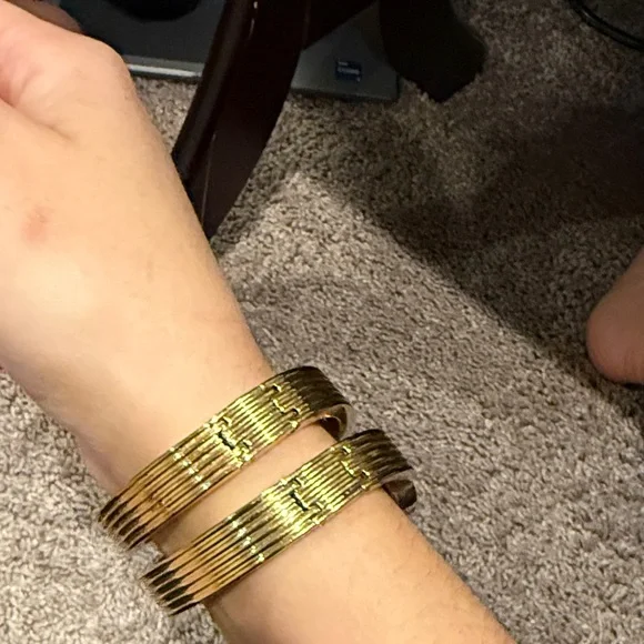 Movado Museum Wrap Women’s Watch - Picture 3 of 6